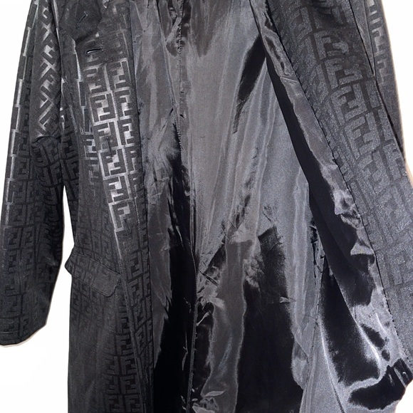 Preloved Fendi black long coat with hood FF logo pristine condition size M - Picture 9 of 11